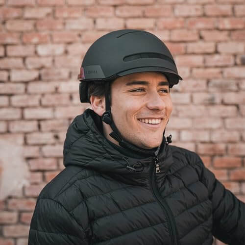 LIVALL Casco Bicicleta Inteligente con Luz, Casco Bluetooth con Altavoz y Micrófono, Casco Patinete Electrico Adulto Hombre Mujer, Sistema de Control Remoto y Alarma SOS